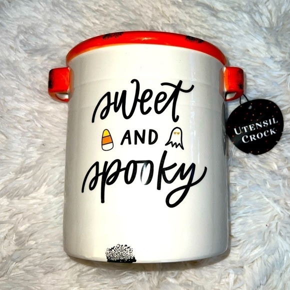 Halloween SWEET AND SPOOKY KITCHEN UTENSIL CANISTER - Picture 1 of 4